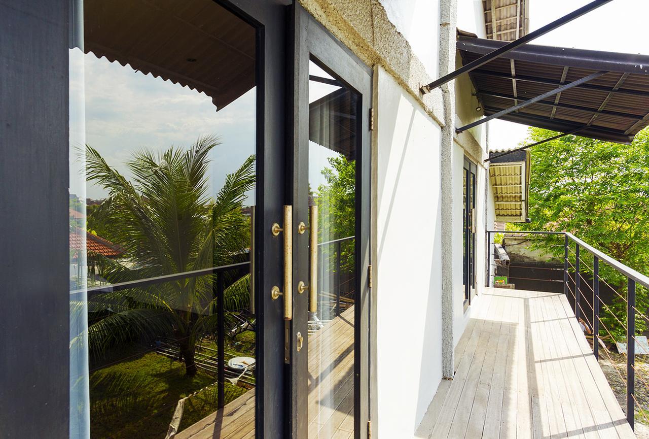Takeoff Surf Camp & Hotel Canggu  Luaran gambar