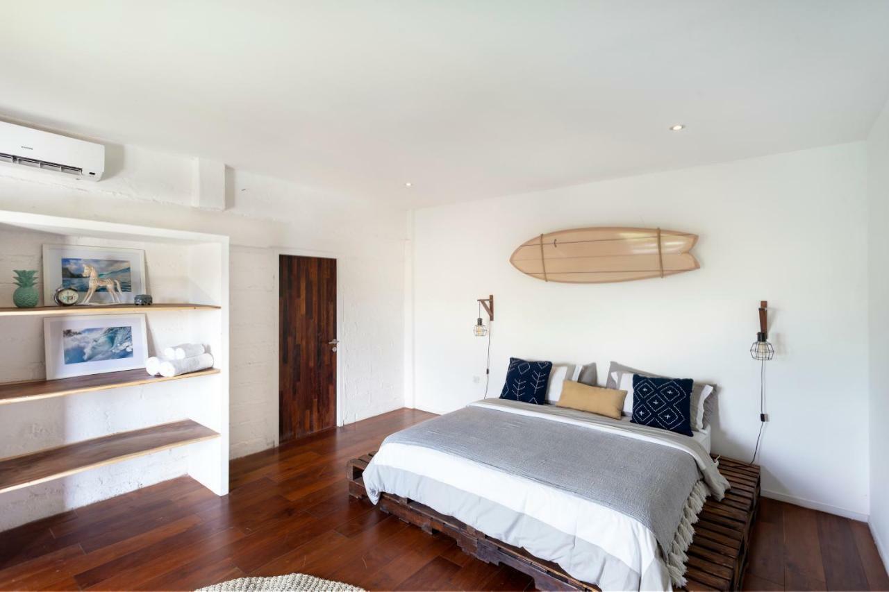 Takeoff Surf Camp & Hotel Canggu  Luaran gambar